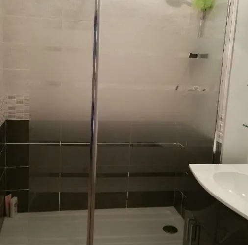 Vue Sur Et Port Grandcamp-Maisy